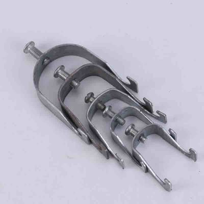 สายรัด Emt Strut ที่กว้างขึ้นและหนาขึ้น Conduit Bracket Clamp ปรับแต่งได้